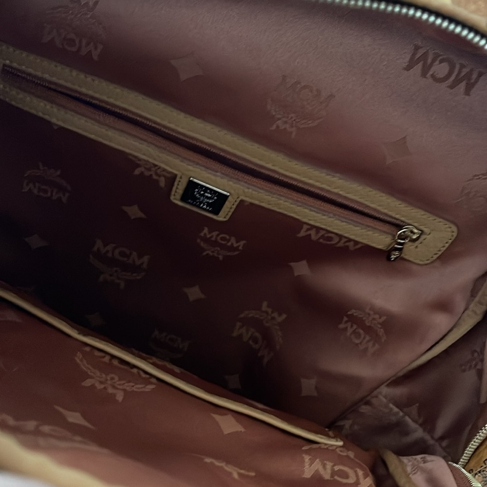 MCM studded visetos backpack - Picture 7 of 10